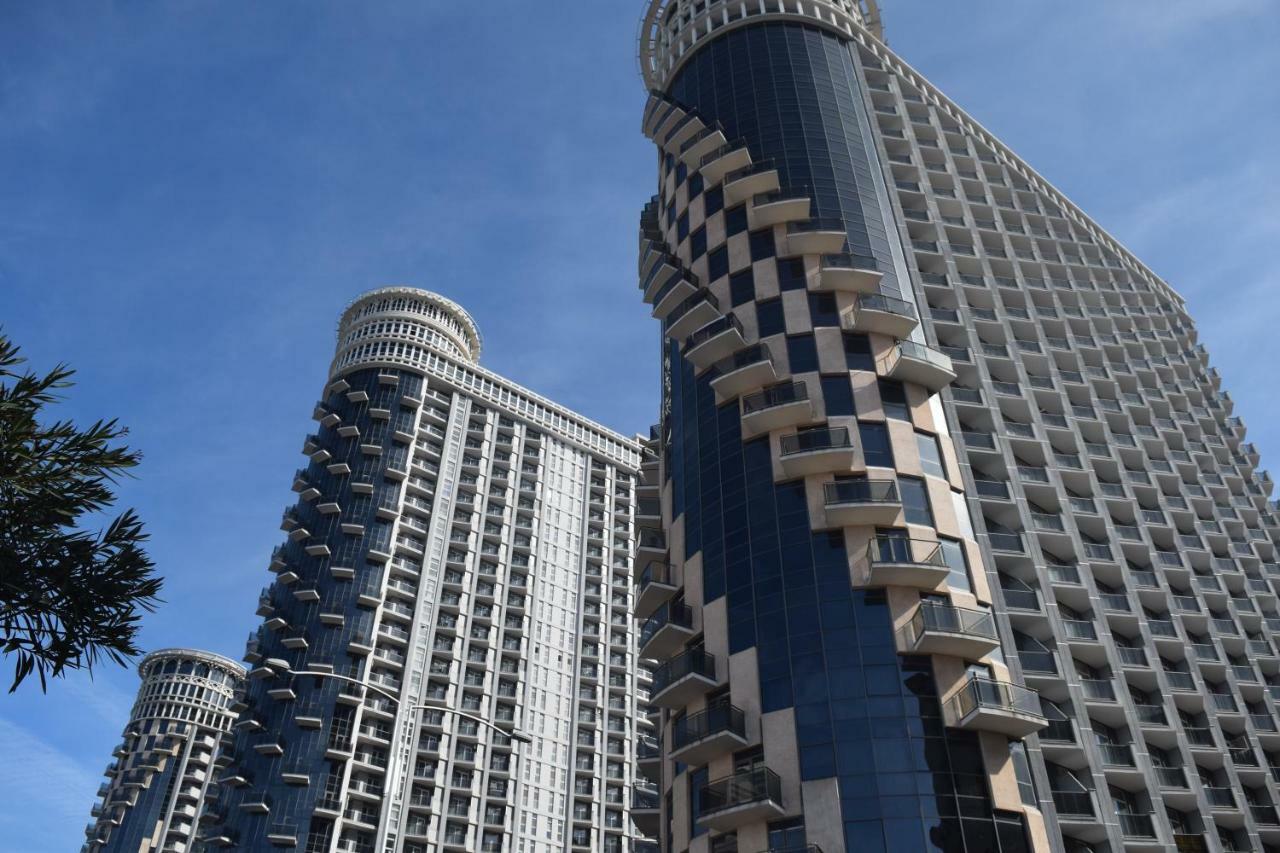 Orbi Sea Towers Batumi Resort Exteriör bild