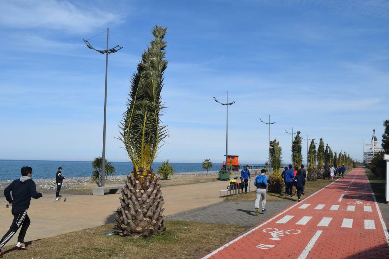 Orbi Sea Towers Batumi Resort Exteriör bild